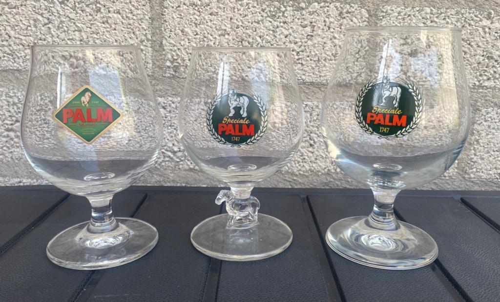 3 Verschillende Palm bierglazen op voet., Ophalen of Verzenden, Zo goed als nieuw, Glas of Glazen, Palm