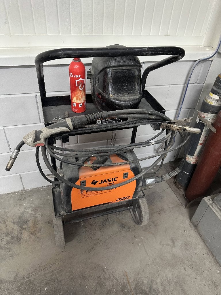 Jasic MIG200PFC 200A lasapparaat 230V met wagen, Doe-het-zelf en Verbouw, Ophalen, Gebruikt, 150 tot 250 ampère, Co2