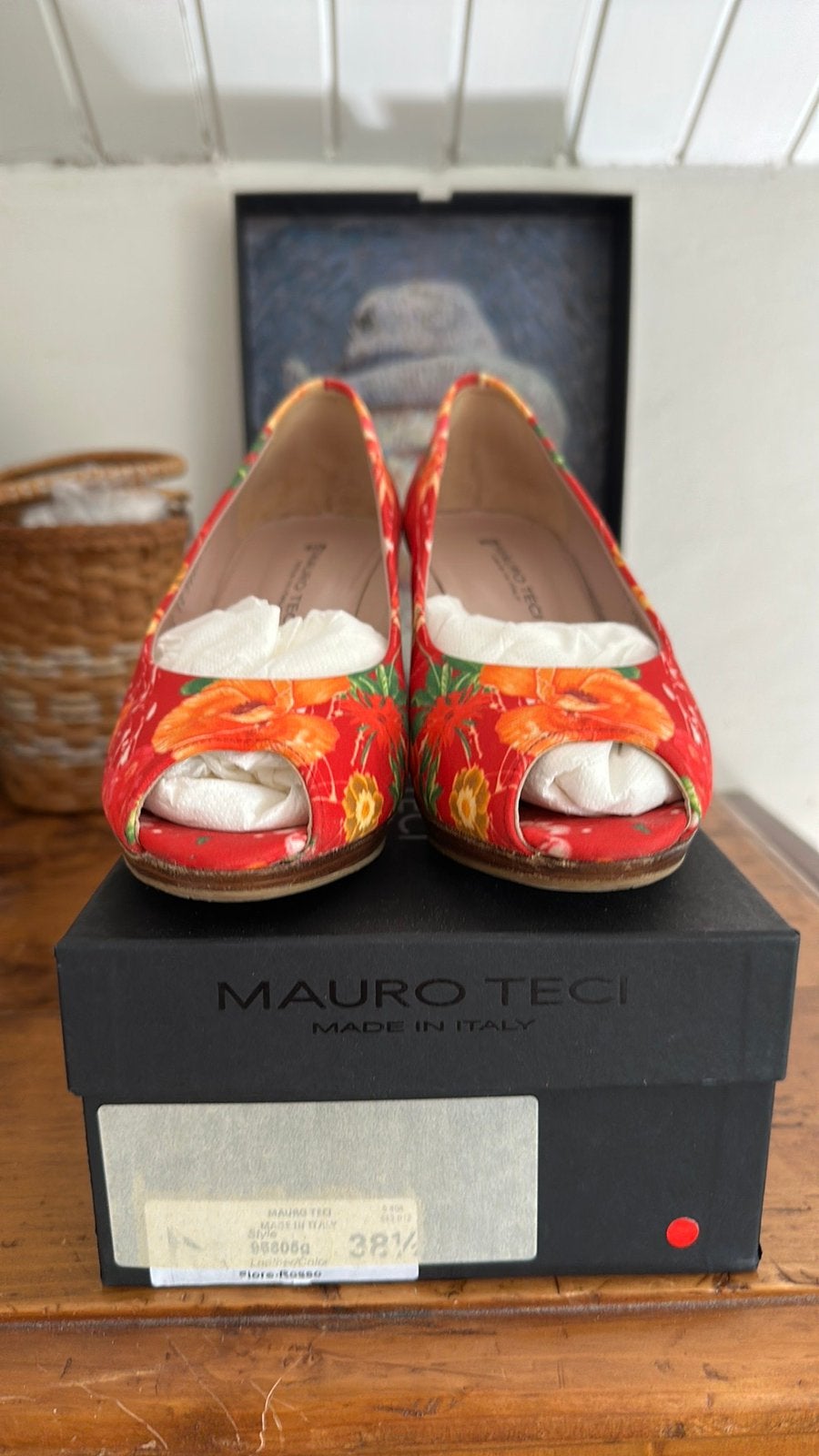 Mauro Teci Made in Italy peeptoe pumps bloemenprint maat 38½, Kleding | Dames, Ophalen of Verzenden, Zo goed als nieuw, Overige kleuren
