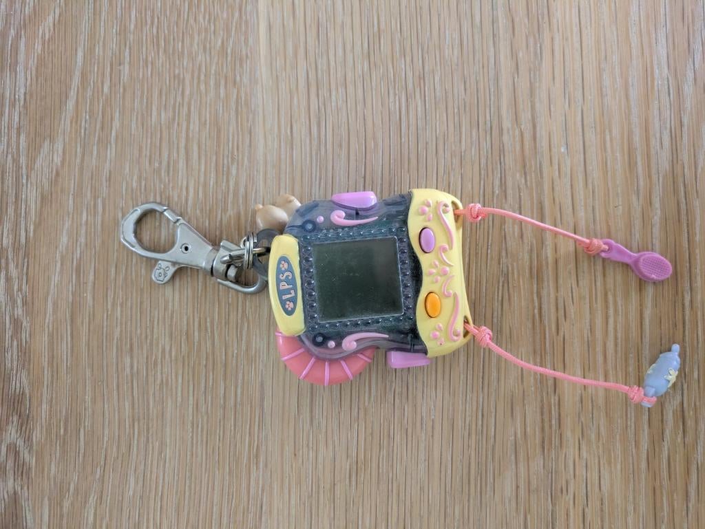LPS Littlest Pet Shop sleutelhanger met spelletje, Ophalen of Verzenden, Gebruikt, Meisje