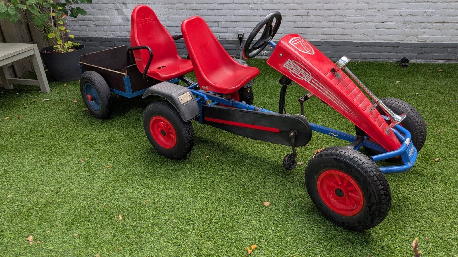 Berg skelter met duozit en aanhanger, Kinderen en Baby's, Speelgoed | Buiten | Skelters, Ophalen, Gebruikt, Berg, Duozit