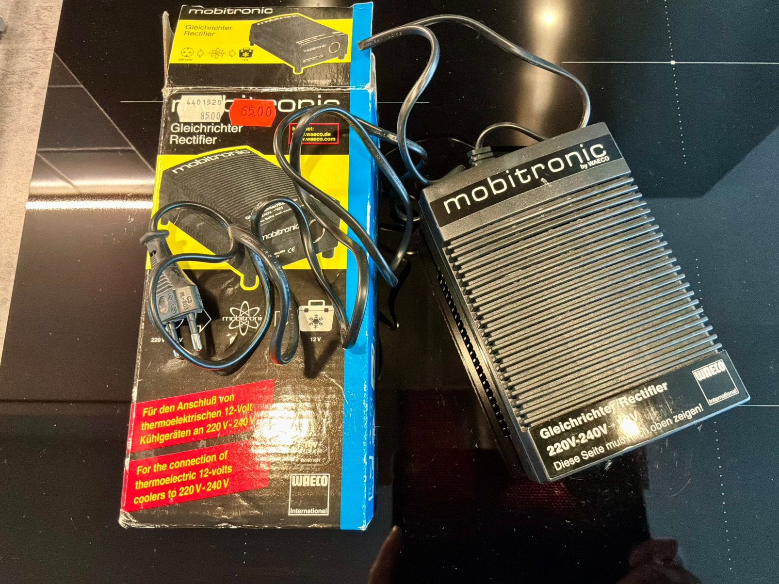 Gelijkrichter van 220 V naar 12-volt., Ophalen of Verzenden, Zo goed als nieuw