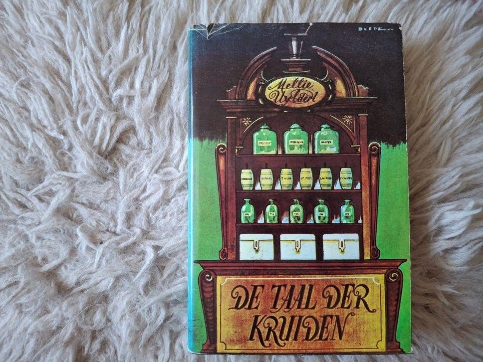 De Taal der Kruiden - Mellie Uyldert, Boeken, Ophalen of Verzenden, Gelezen, Bloemen, Planten en Bomen, Mellie Uyldert