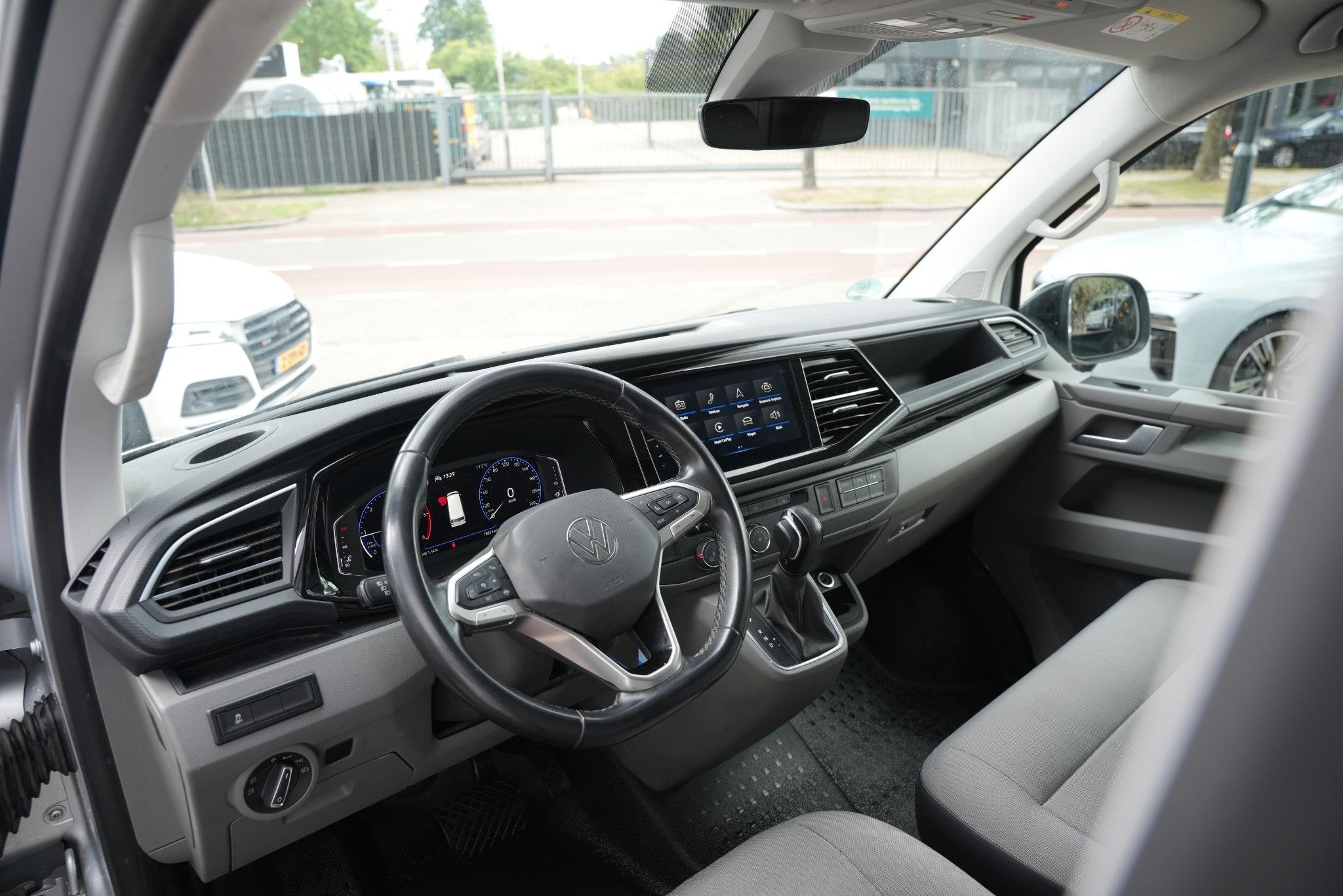 Volkswagen Transporter 2.0 TDI L1H1 4Motion Edition | Automa, Auto's, Automaat, Stof, Gebruikt, Bedrijf