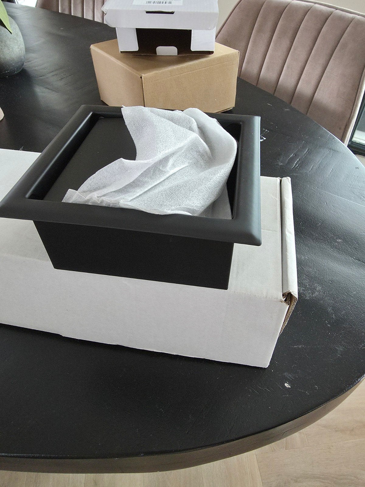 Saniclear Nero inbouw toiletrolhouder met klep mat zwart, Ophalen of Verzenden, Nieuw, Toilet