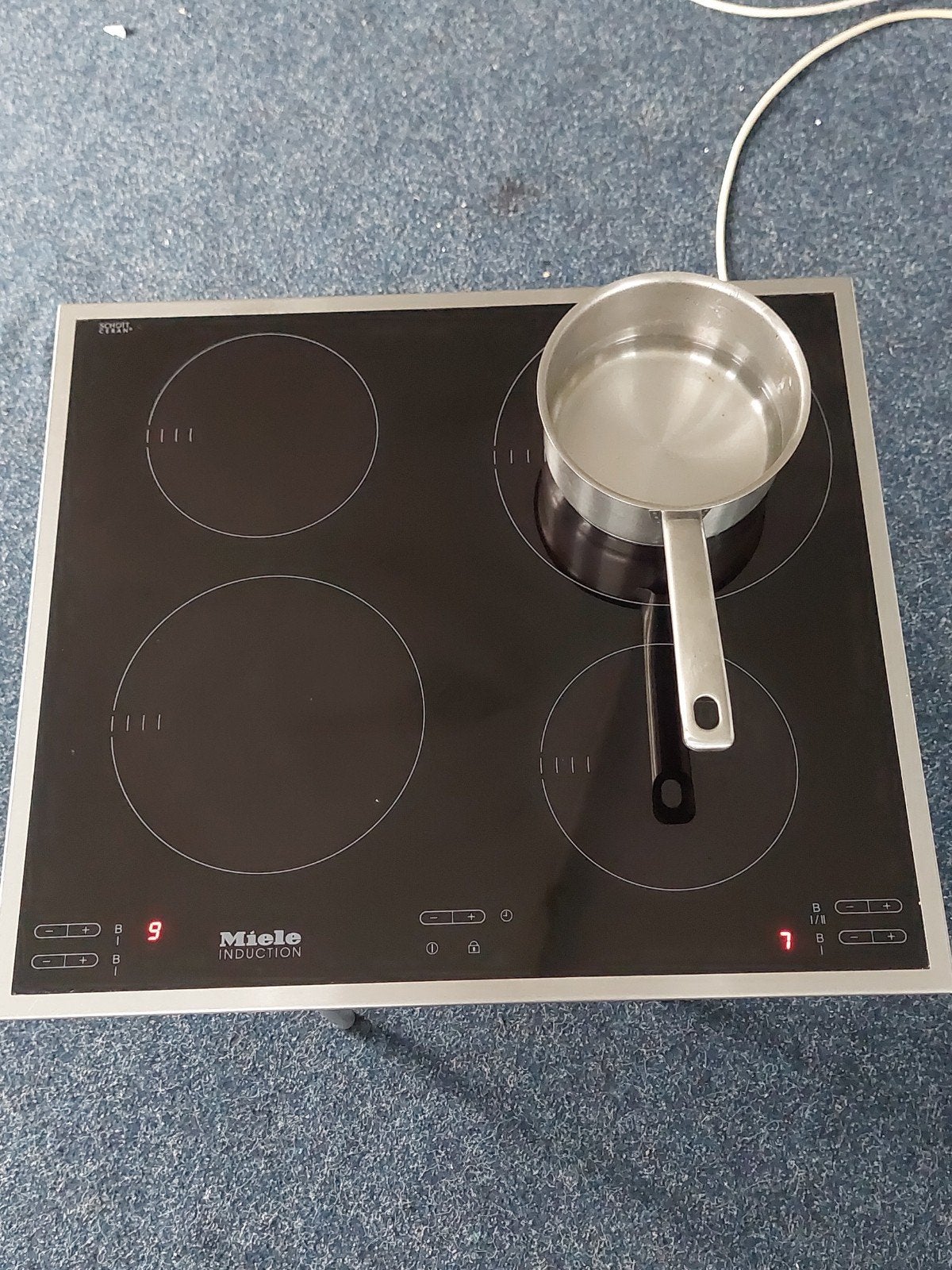 MIELE inbouw inductie kookplaat weinig gebruikt, Witgoed en Apparatuur, Kookplaten, Ophalen, 4 kookzones, Zo goed als nieuw, Inbouw