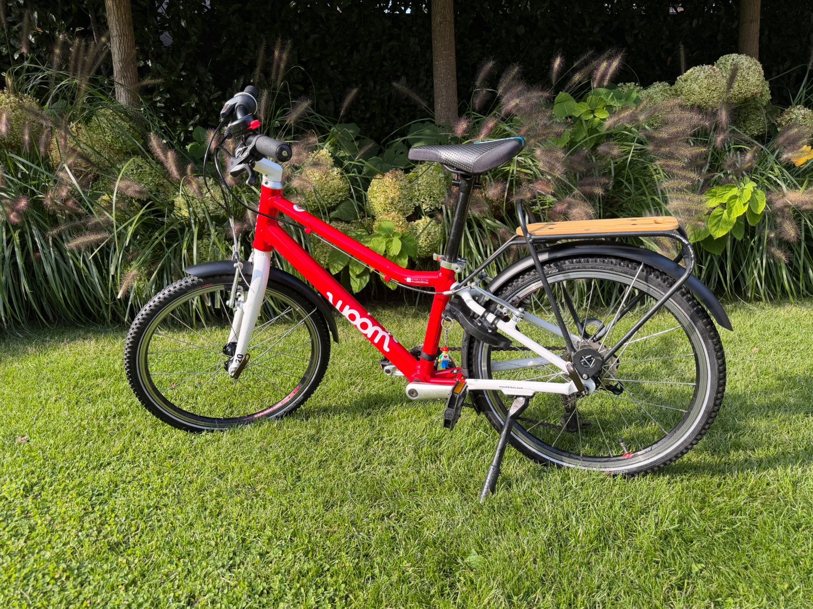 Foto 3 van Woom 4 kinderfiets – rood – 20 inch