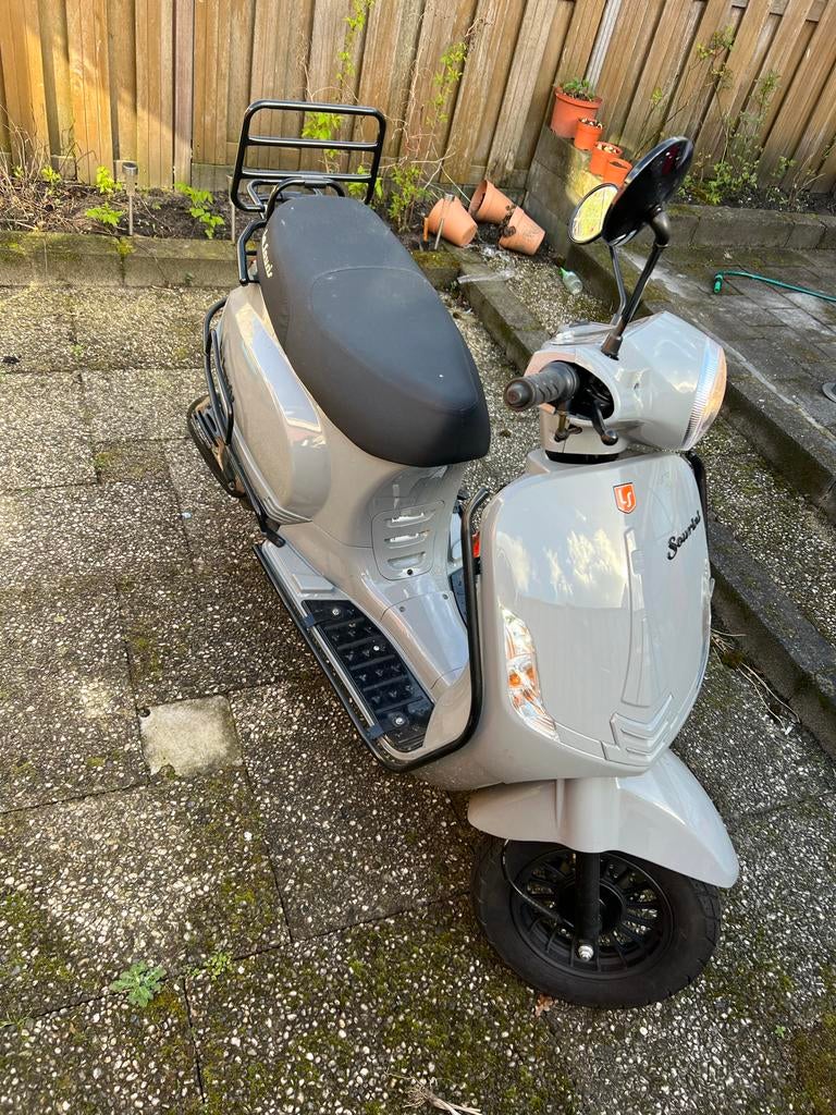 Sourini scooter, Fietsen en Brommers, Brommeronderdelen | Scooters, Ophalen, Gebruikt, Overige typen, Overige merken