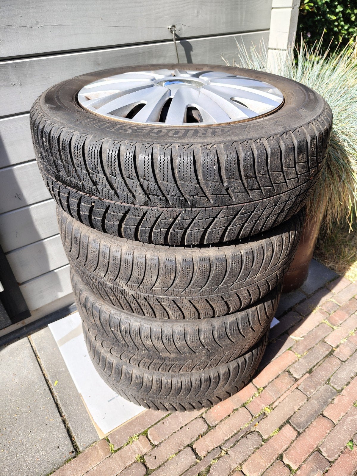 Bridgestone Blizzak LM001 Winterbanden 205/60R16, Ophalen, 205 mm, Winterbanden, Band(en)