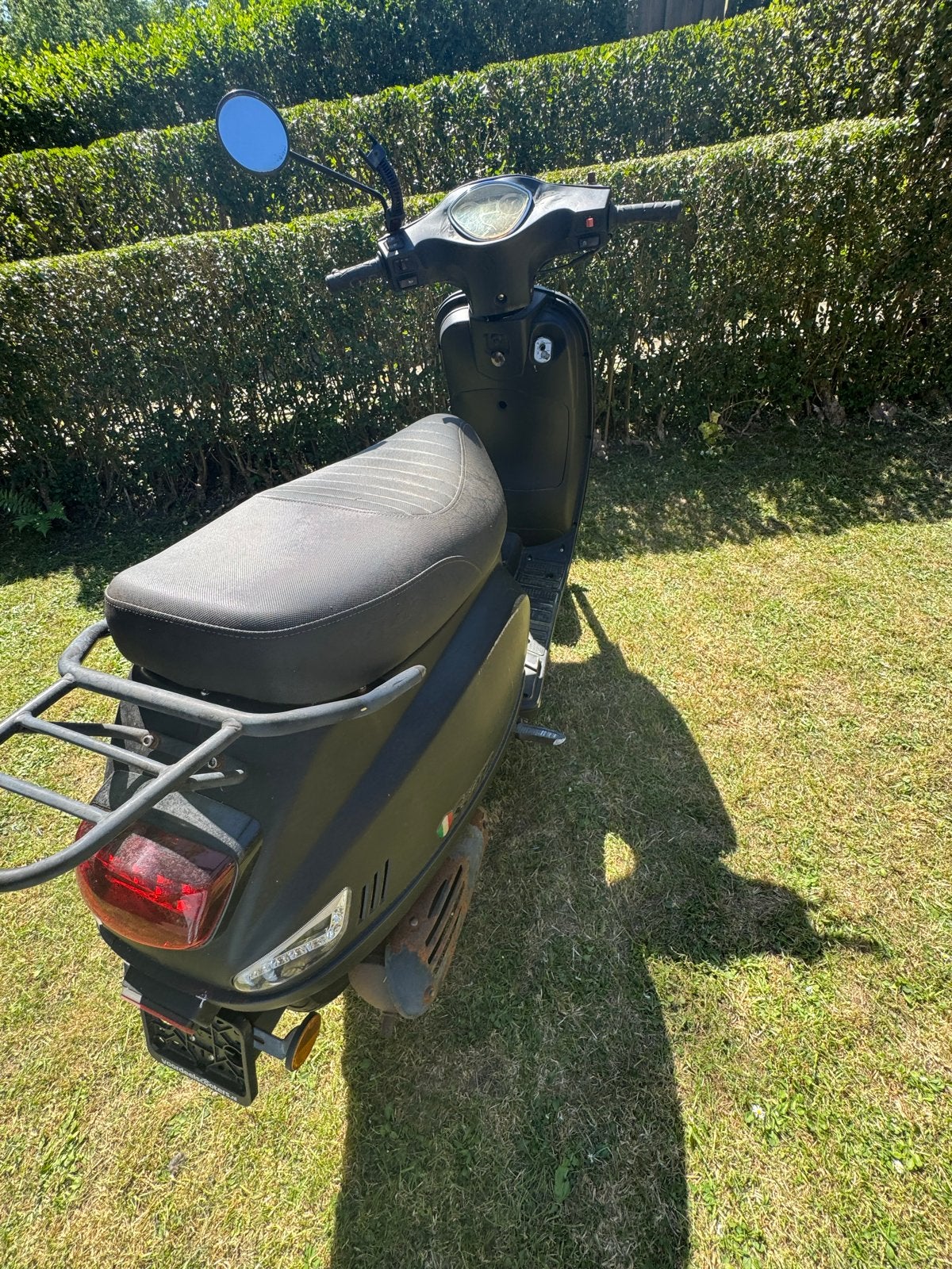 Defecte Senzo Rivalux Scooter - Bouwjaar 2021, Ophalen, Gebruikt, Benzine, Overige merken