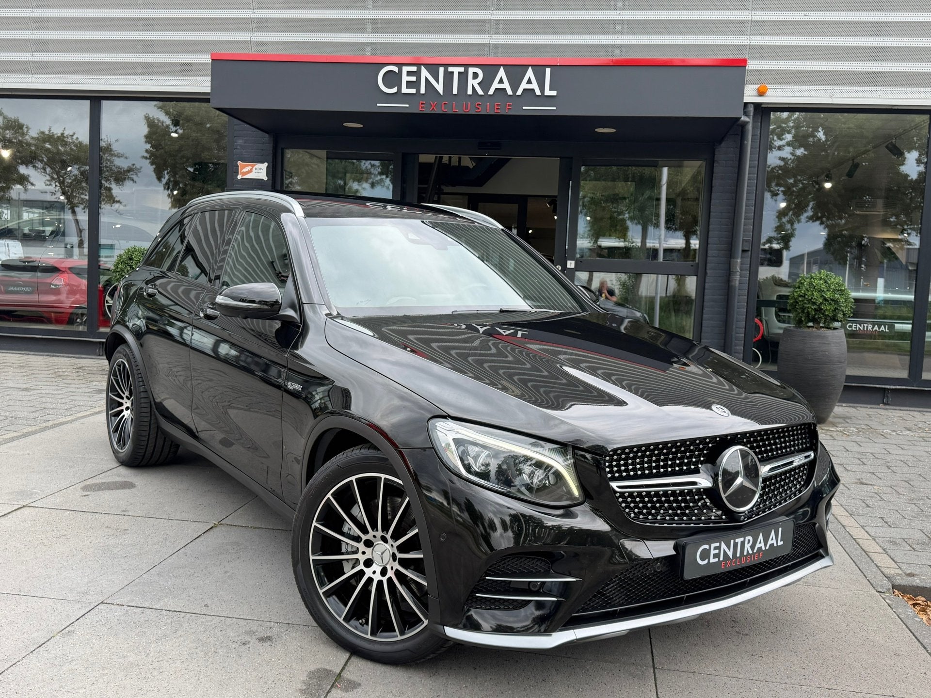 Mercedes-Benz GLC-klasse AMG 43 4MATIC Pano|Burmester|Memory, Automaat, Gebruikt, Zwart, 367 pk