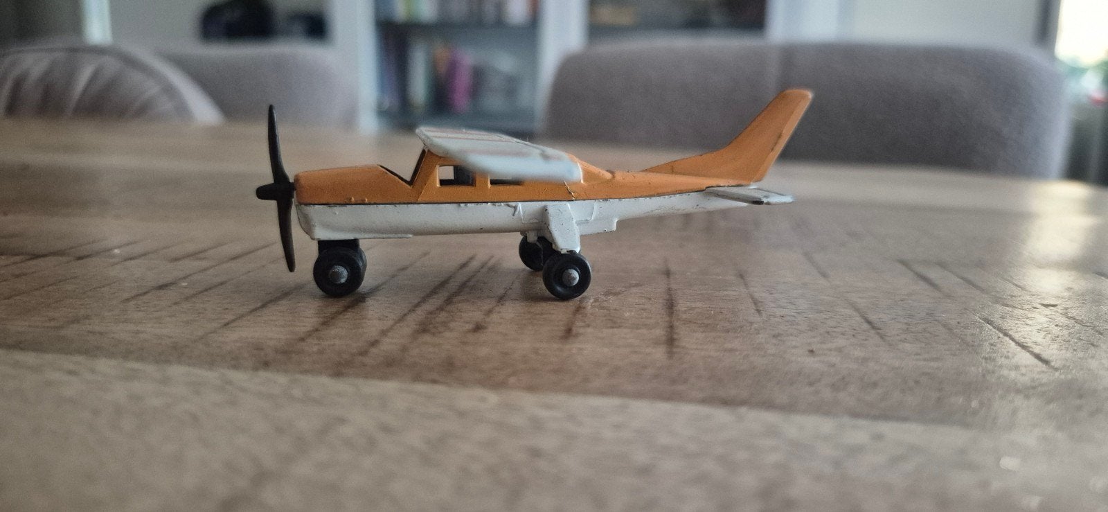 Vintage Speelgoed Vliegtuigje - Oranje en Wit, Overige merken, Ophalen of Verzenden, Vliegtuig, Gebruikt