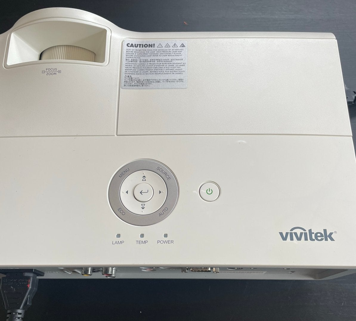 Beamer Vivitek DW 832 chip DLP res 1920 - 1200, Audio, Tv en Foto, Beamers, Ophalen of Verzenden, Zo goed als nieuw, DLP, Full HD (1080)