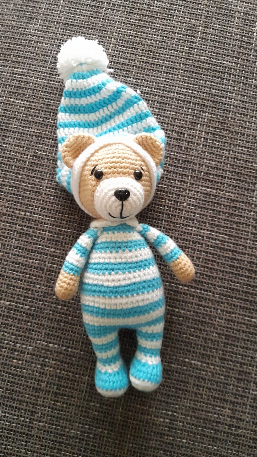 Gehaakte knuffels knuffelbeer met gestreepte pyjama en muts, Kinderen en Baby's, Speelgoed | Knuffels en Pluche, Overige merken