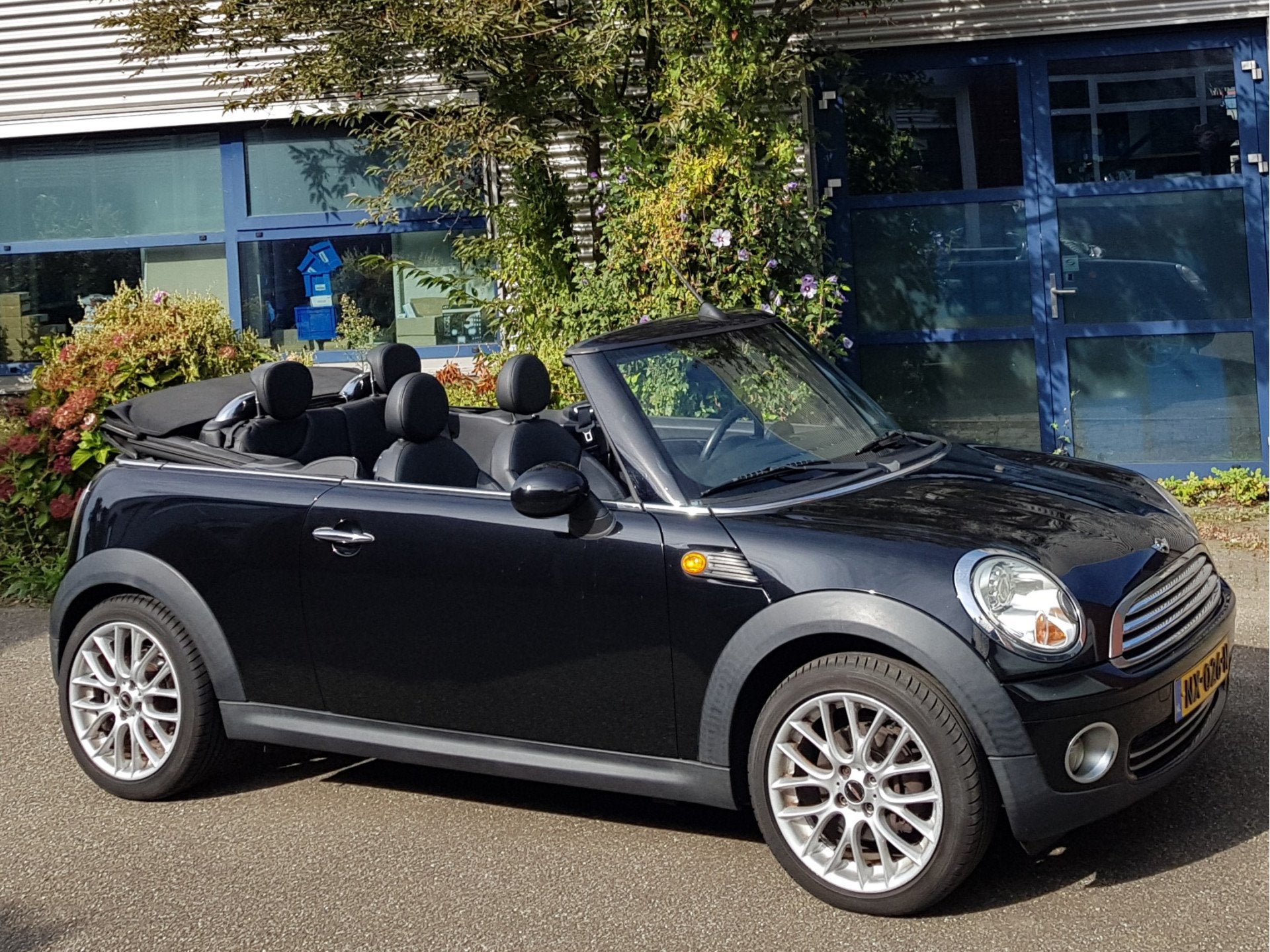 MINI Cabrio Cooper 154.758Km Leder Ecc Xenon Cruise, Auto's, Euro 5, Gebruikt, Zwart, 4 cilinders