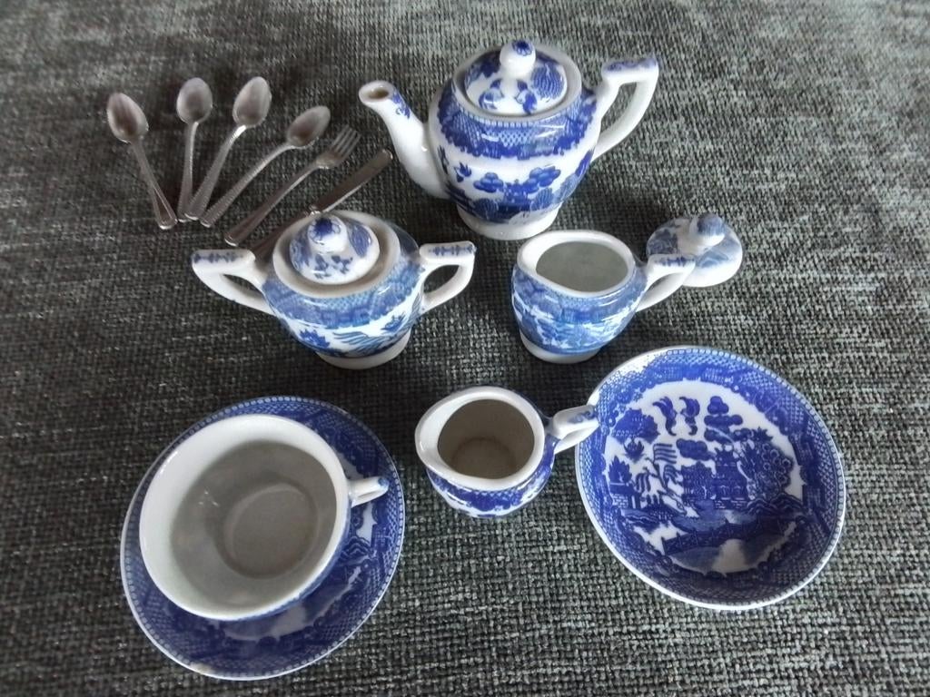 Vintage kinder serviesje, Kinderen en Baby's, Ophalen of Verzenden, Gebruikt