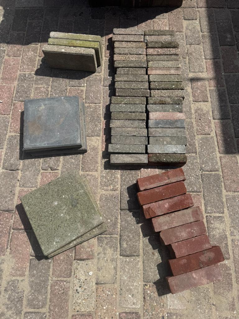 Diverse Gebruikte Klinkers/tegels, Tuin en Terras, Tegels en Klinkers, Ophalen, Gebruikt, Klinkers, 10 m² of meer