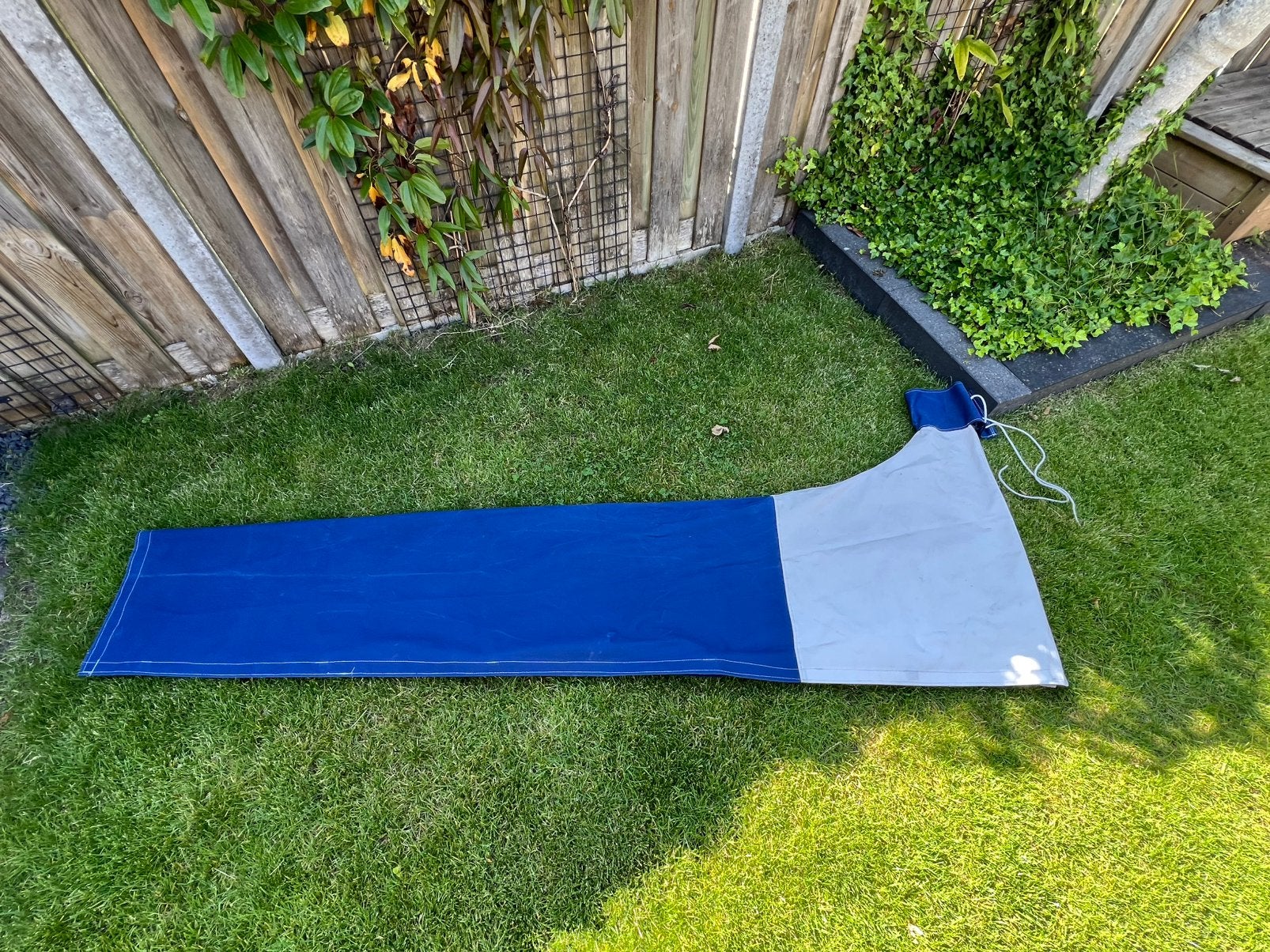 Huik grootzeil zeilhuik  250cm lang zgan, Verzenden, Zo goed als nieuw, Onderhoud en Reparatie
