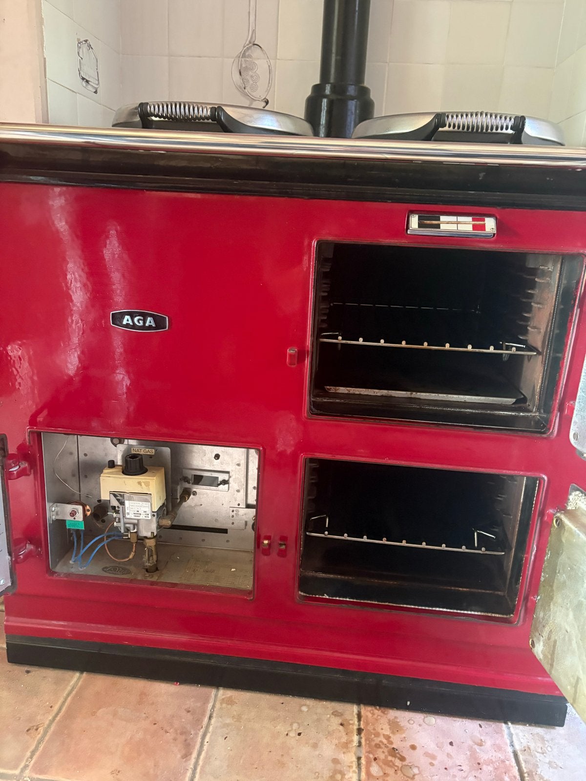 AGA Fornuis (rood) - Zelf demonteren, Ophalen, 60 cm of meer, 3 kookzones of minder, Gas
