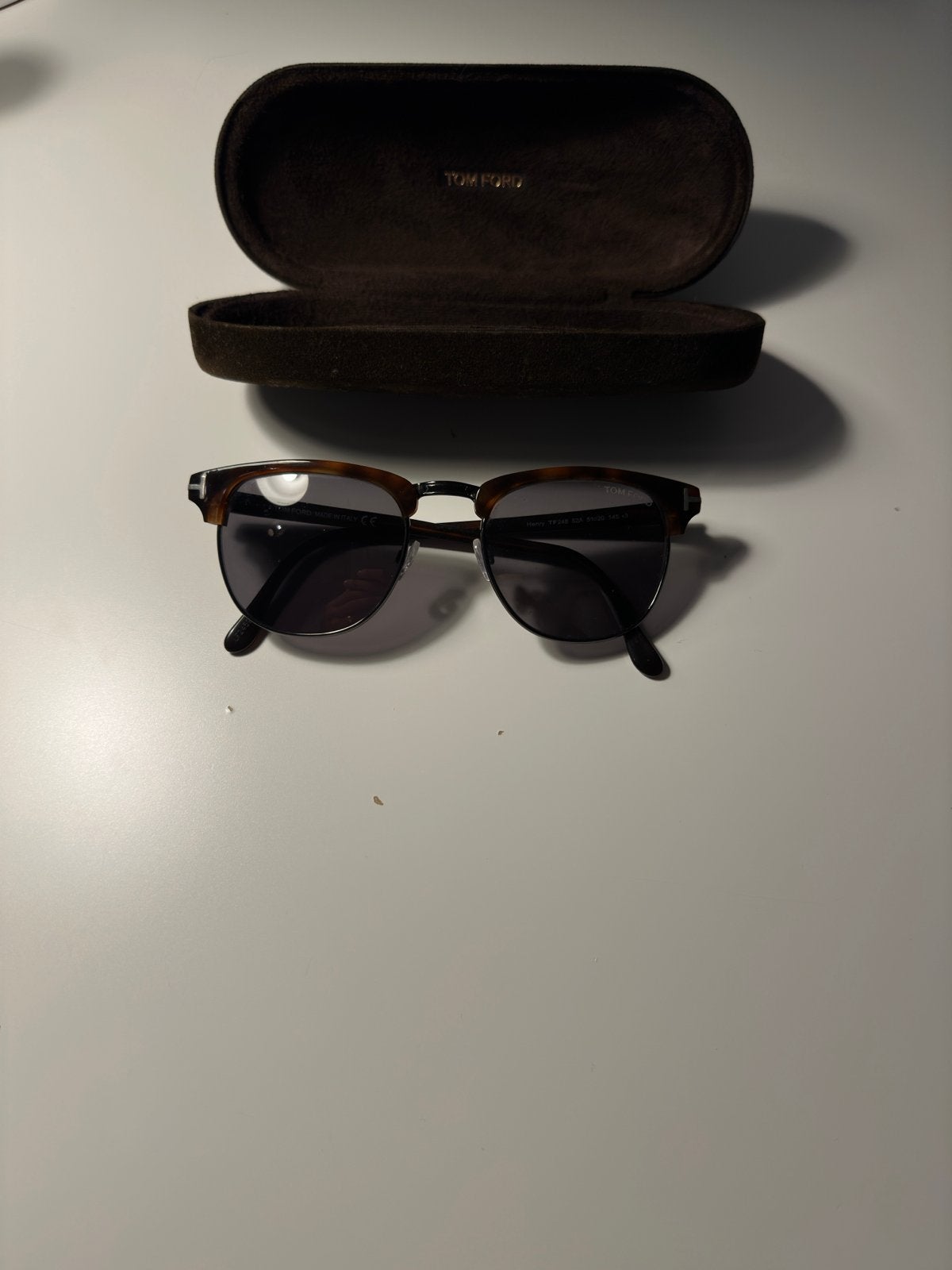 Originele Tom Ford Henry zonnebril in goede staat, Ophalen of Verzenden, Bruin, Zonnebril, Overige merken