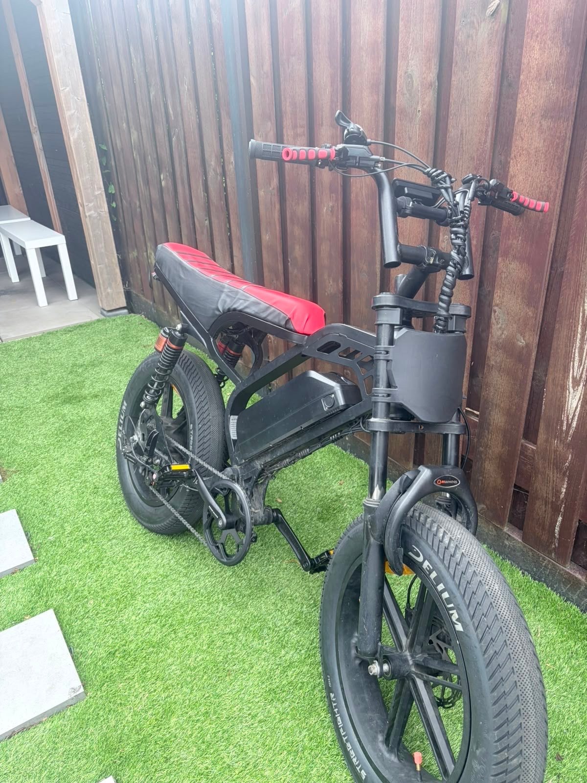 Voltwheelz Fatbike - Z.G.A.N. met defecte motorkabel, Fietsen en Brommers, Elektrische fietsen, Ophalen, Gebruikt, Overige merken