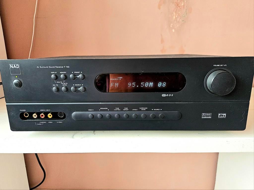NAD T 743 Tuner / AV Receiver, Audio, Tv en Foto, Versterkers en Receivers, Overige merken, Gebruikt, Ophalen of Verzenden, 60 tot 120 watt