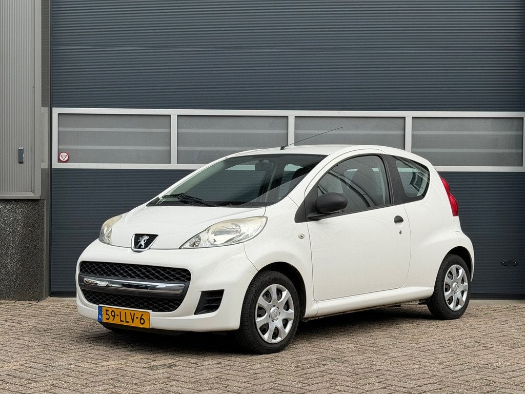 Peugeot 107 1.0-12V XR bj.2010 Stuurbekr|Radio|Nette staat., Voorwielaandrijving, Stof, 4 stoelen, Origineel Nederlands