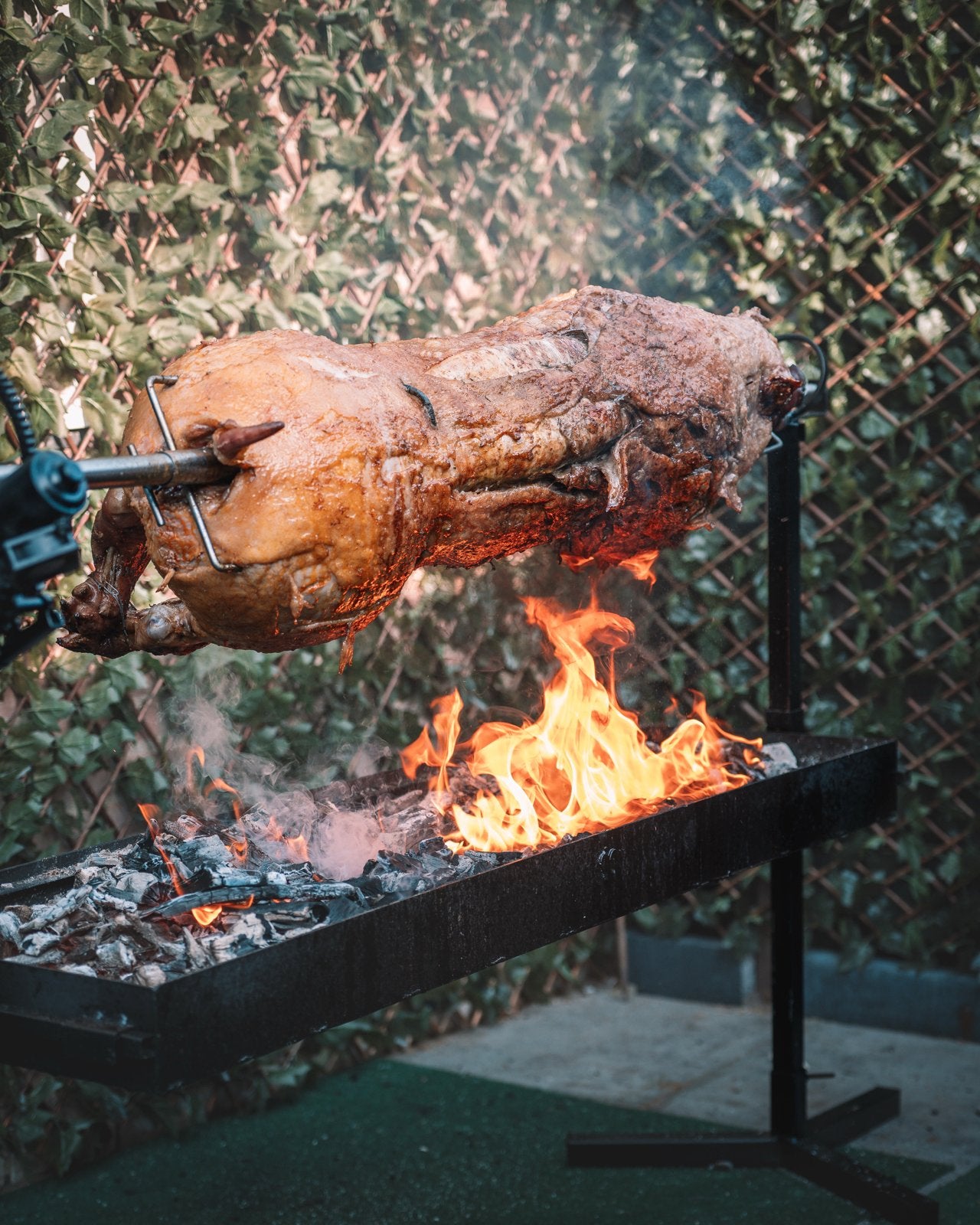 Te huur .Professionele spit BBQ voor hele lam of varken, Ophalen of Verzenden, Gebruikt