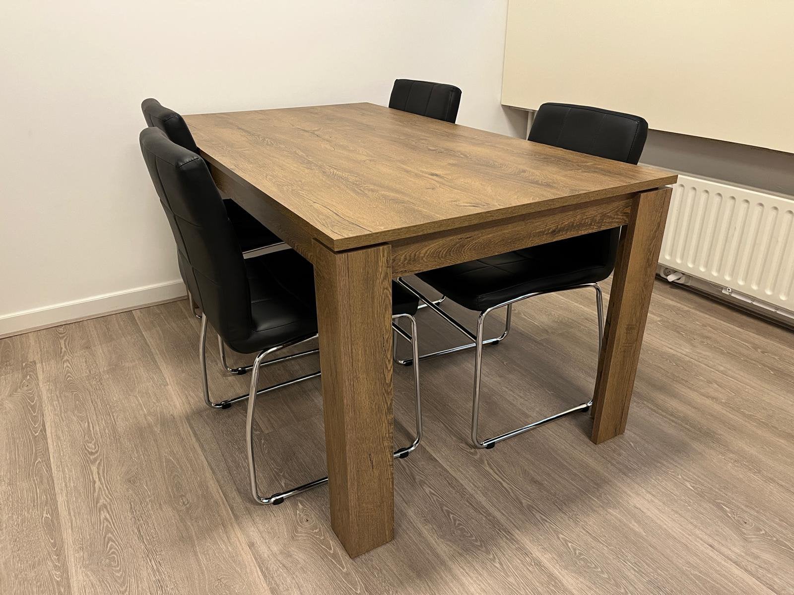 Tafel met 4 stoelen, zgan, Huis en Inrichting, Tafels | Eettafels, Ophalen, Overige materialen, 50 tot 100 cm, Zo goed als nieuw