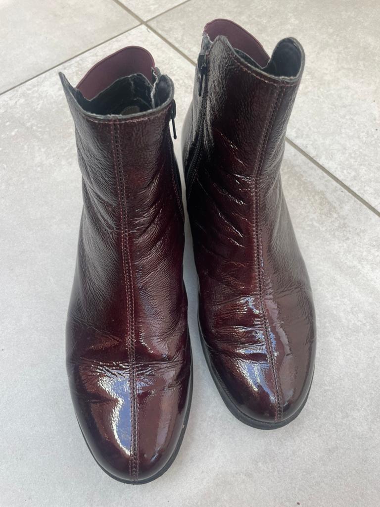 Gabor enkellaarsje aubergine mt 6,5 / 40, Ophalen of Verzenden, Zo goed als nieuw, Overige kleuren