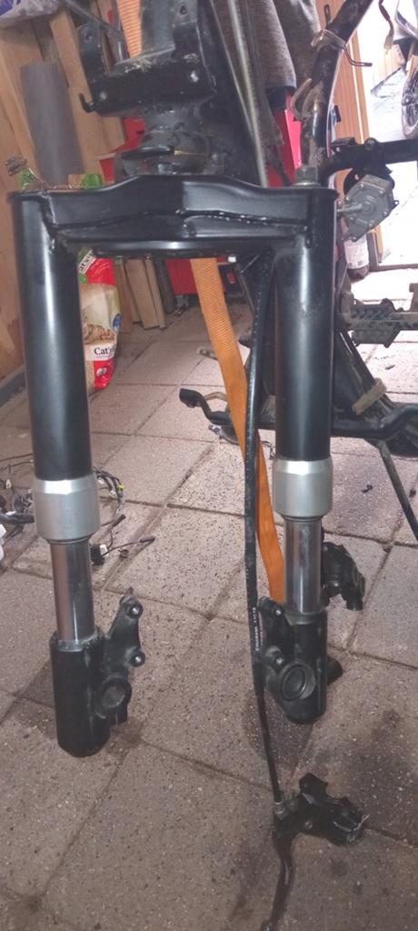 Zgan peugeot speedfight 3 en 4 voorvork, Ophalen of Verzenden, Zo goed als nieuw, Overige typen, Peugeot speedfight