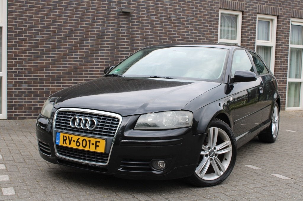 Audi A3 1.9 TDI Attraction-clima-lmv (bj 2008), Auto's, Audi, Voorwielaandrijving, Gebruikt, 4 cilinders, Zwart