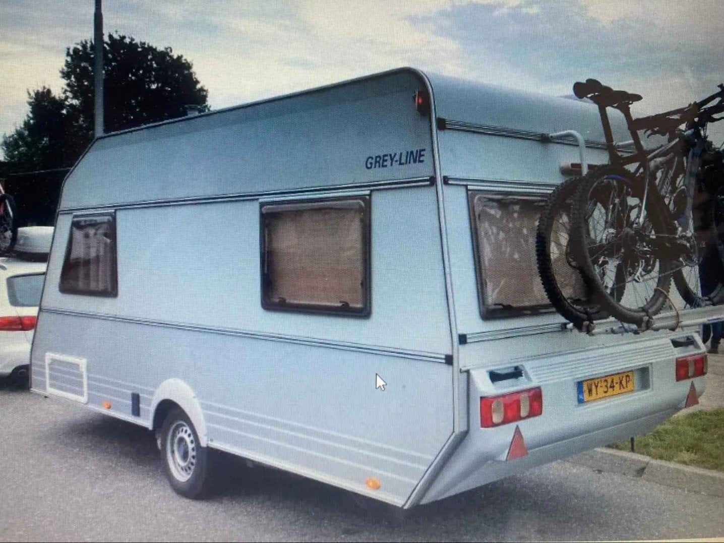 Kip Greyline 47 TEB Caravan met voortent en fietsenrek, Caravans en Kamperen, Vast bed, Luifel, Kip, Treinzit