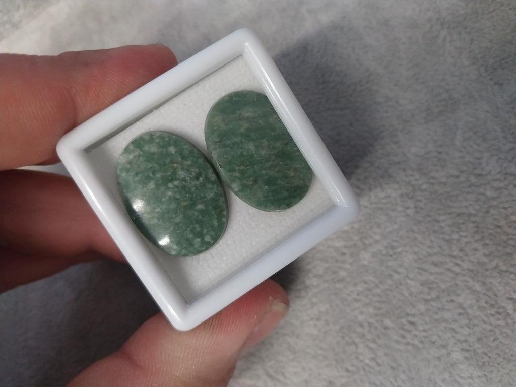 2 grote whyoming jade cabochons, Ophalen of Verzenden, Zo goed als nieuw
