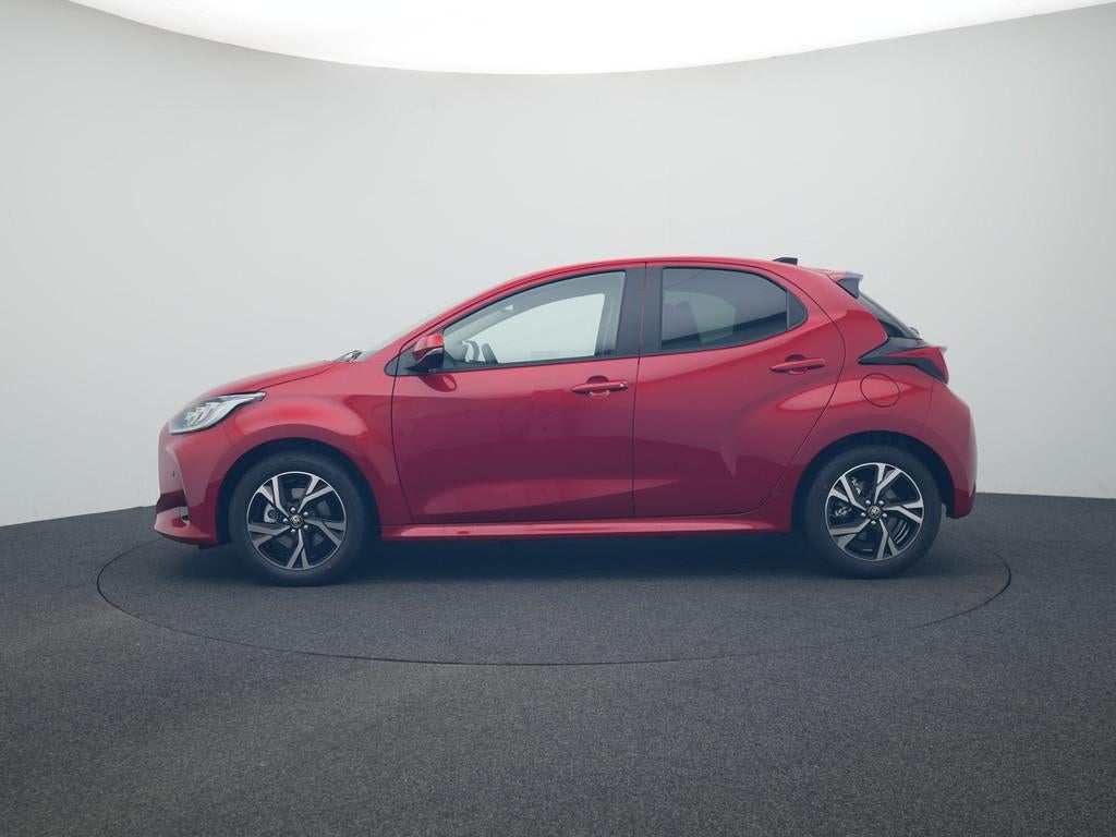 Toyota Yaris 1.5 Hybrid 115 Dynamic | Comfort pakket | Stoel, 12 maanden, Bedrijf, Hybride Elektrisch/Benzine, 3 cilinders
