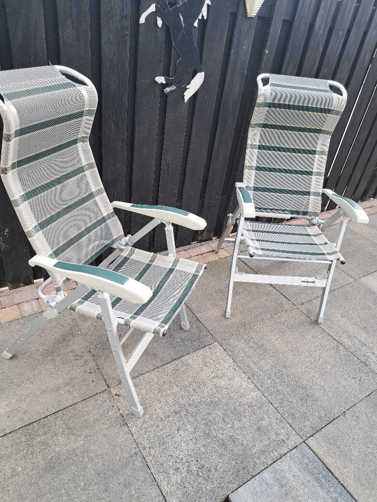 Te koop 2 verstelbare campingstoelen, groen/wit gestreept, Ophalen, Gebruikt, Overige materialen, Verstelbaar