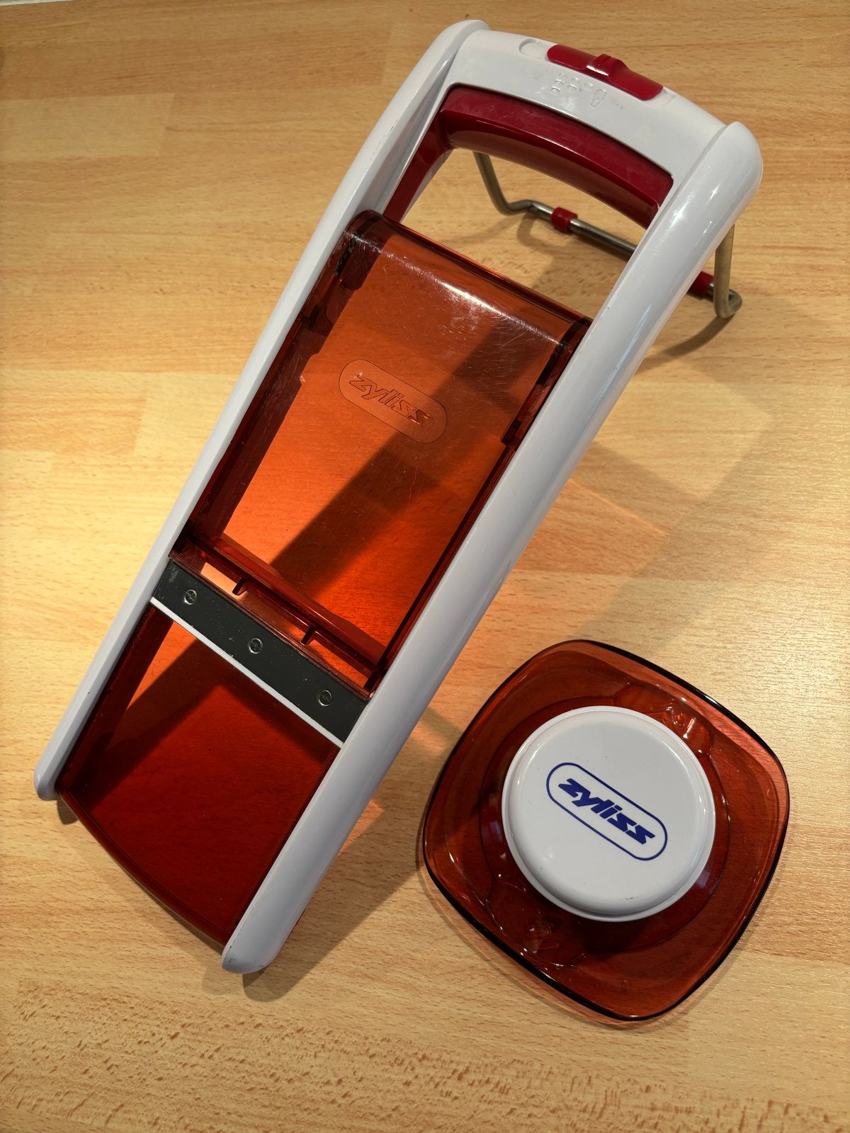 Zyliss mandoline/snijmachine met verstelbare dikte, Gebruikt, Kunststof, Ophalen of Verzenden, Snijmachine
