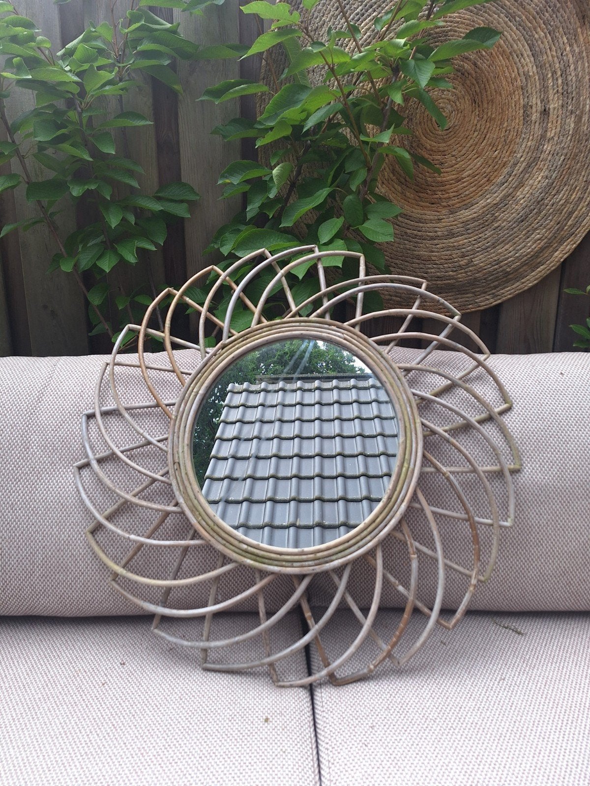 Rotan spiegel intratuin 60 cm, Huis en Inrichting, Woonaccessoires | Kransen, Ophalen, Zo goed als nieuw