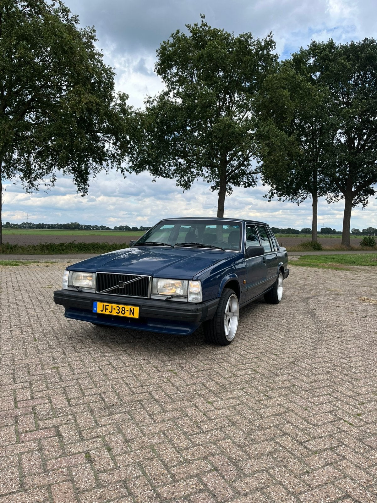 Volvo 740 - belastingvrij - LPG - lage km stand, Auto's, Volvo, Achterwielaandrijving, 4 cilinders, 2300 cc, Handgeschakeld