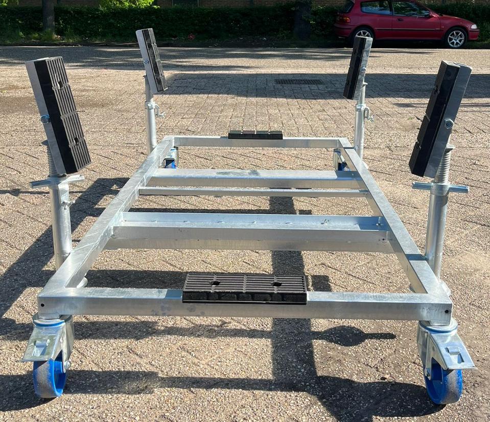 Stapelbare / Verrijbare Bootbokken, Watersport en Boten, Ophalen, Nieuw