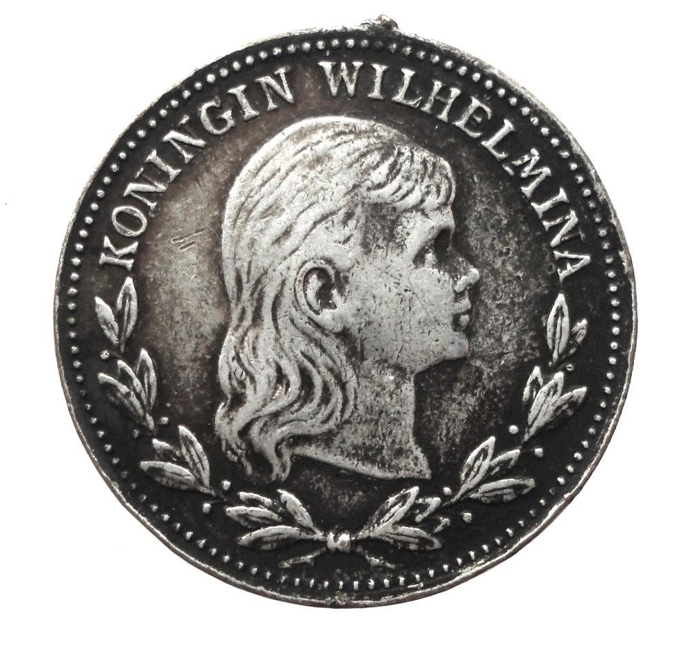 Nederland penning o.a. Koningin Regentes Emma z.j. (zilver), Ophalen of Verzenden, Zilver, Nederland