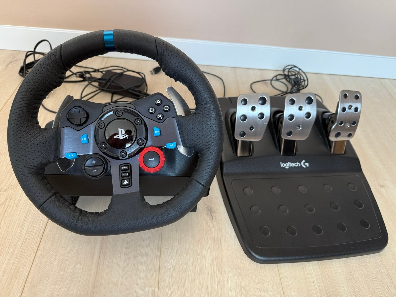 Logitech G29 racestuur met pedalen voor PlayStation, Ophalen of Verzenden, Zo goed als nieuw, Controller, PlayStation 4