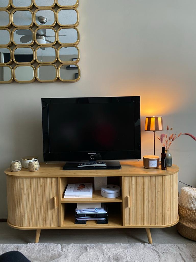 Japandi stijl houten tv meubel / dressoir met schuifdeuren, Huis en Inrichting, Kasten | Televisiemeubels, Ophalen, 100 tot 150 cm