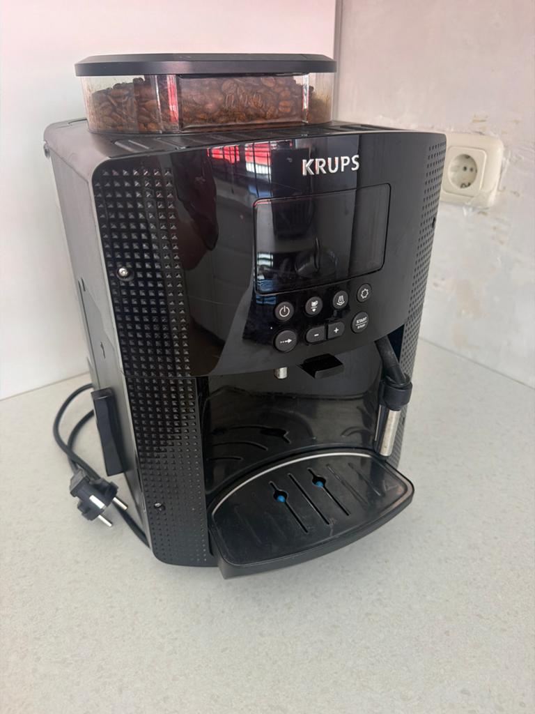 Krups Arabica Automatic EA8150 Espressomachine, Ophalen, Afneembaar waterreservoir, Gebruikt, Espresso apparaat
