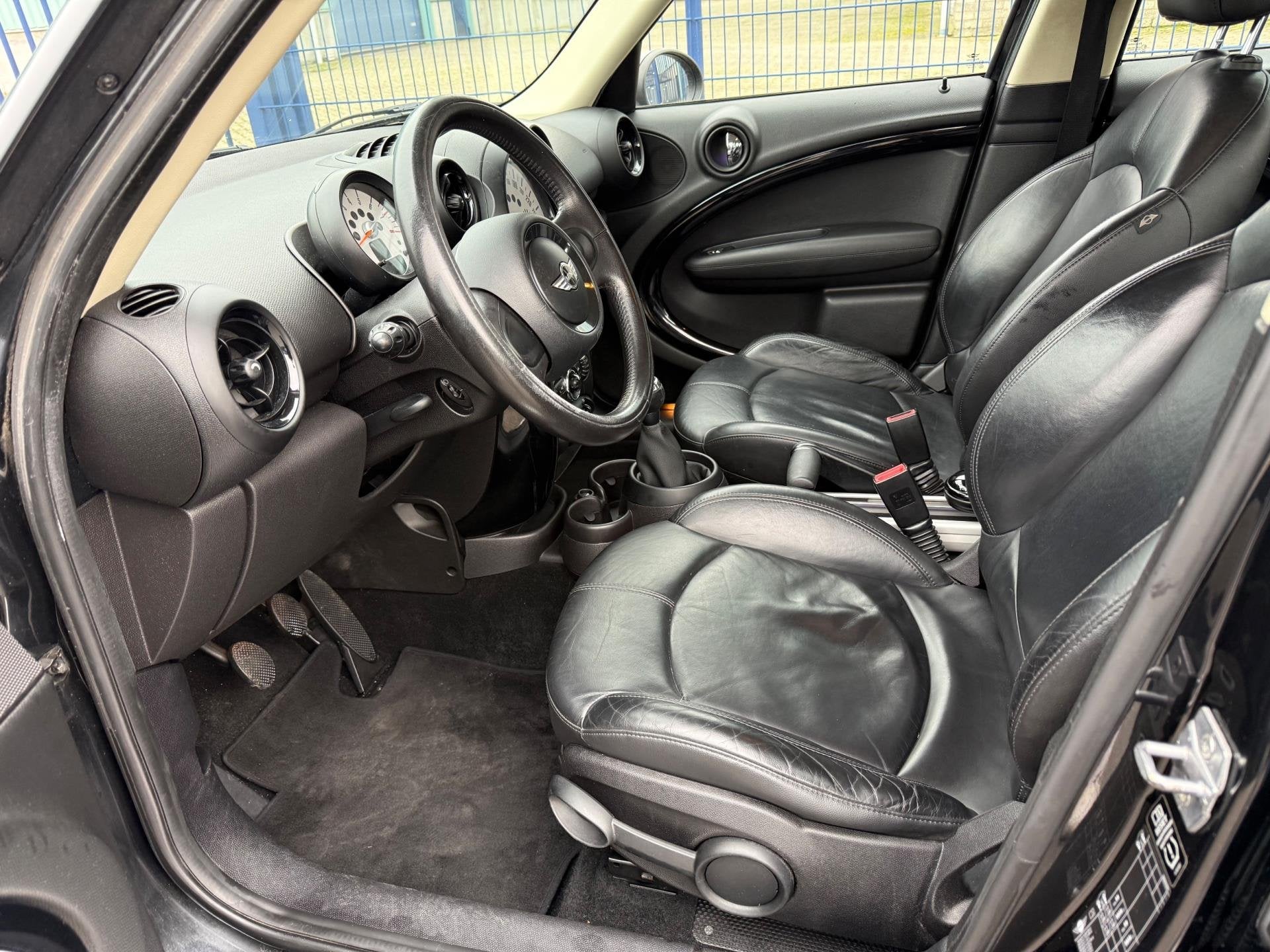 Foto 13 van Mini Mini Countryman 1.6 *187.458 KM*AIRCO*LEER*AKTIEPRIJS!