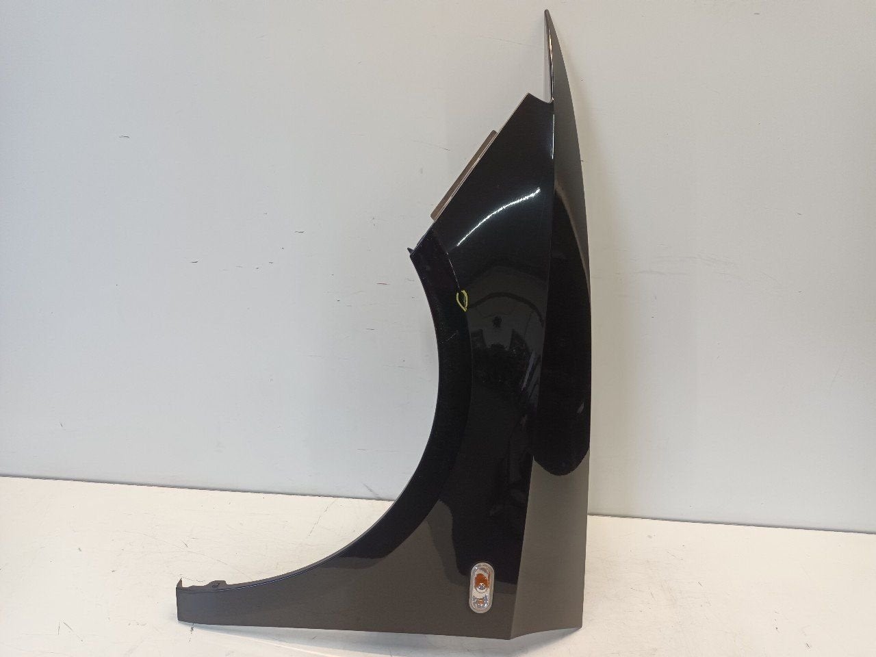 Spatbord links voor Seat Ibiza, Onderdelen@venauto.nl, Van der Ven Autorecycling B.V., Gebruikt, Ettenseweg 76, 4706 PB Roosendaal, The Netherlands