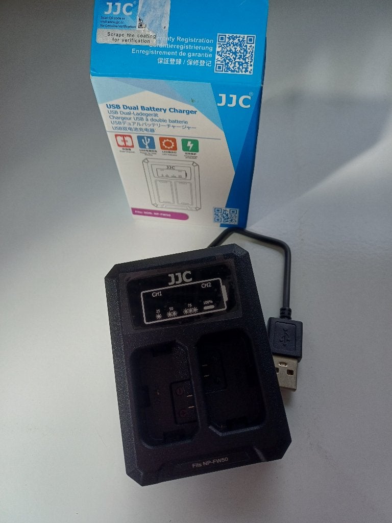 Acculader en accu's Sony RX 10 IV, Audio, Tv en Foto, Nieuw, Sony, Accu, Geschikt voor twee batterijen
