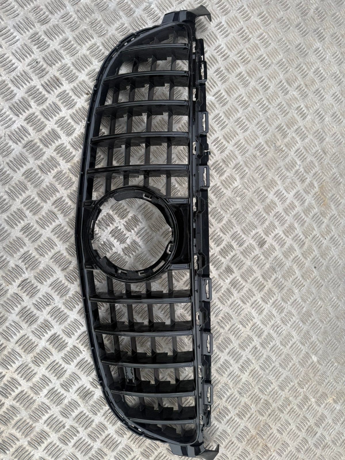 Metcedes w205 c63 amg grille orgineel panamericana, Ophalen, Bumper