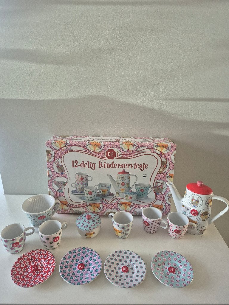 Douwe Egberts kinder servies met doos, Ophalen, Gebruikt