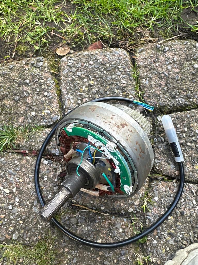 Ouxi V6 opvouwbare e-bike - motor kabel defect, Fietsen en Brommers, Ophalen, Gebruikt, 30 tot 50 km per accu, Overige merken